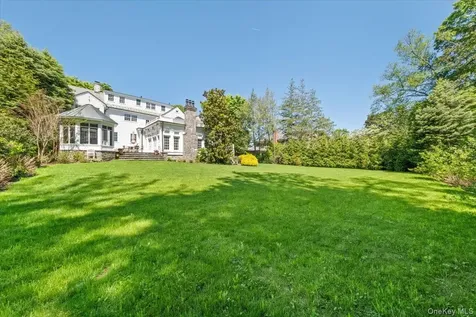 36 Sage Terrace Scarsdale NY 10583