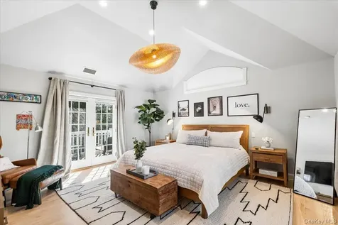 73 Huntington Road Scarsdale NY 10583