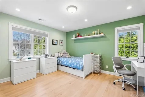 73 Huntington Road Scarsdale NY 10583