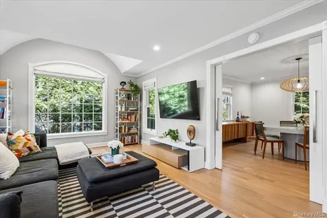 73 Huntington Road Scarsdale NY 10583