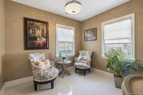 732 Sunrise Avenue Bellmore NY 11710