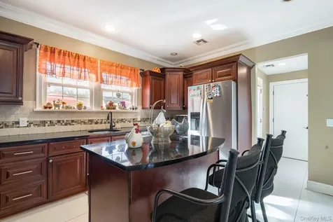 732 Sunrise Avenue Bellmore NY 11710