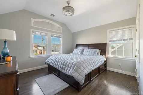 732 Sunrise Avenue Bellmore NY 11710