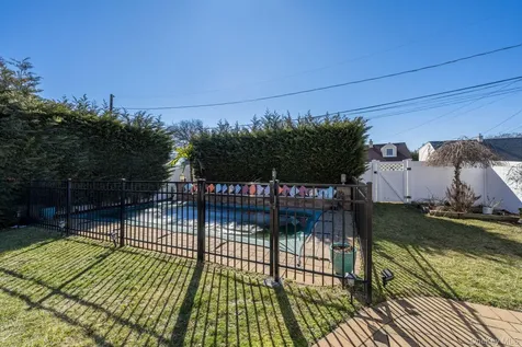 732 Sunrise Avenue Bellmore NY 11710