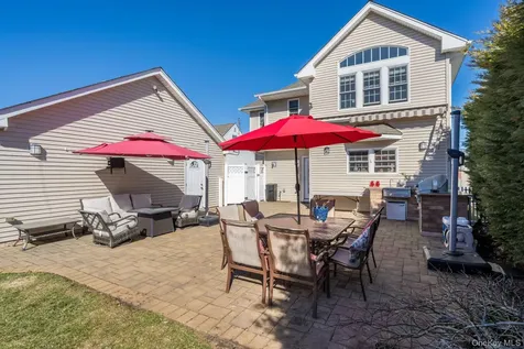 732 Sunrise Avenue Bellmore NY 11710