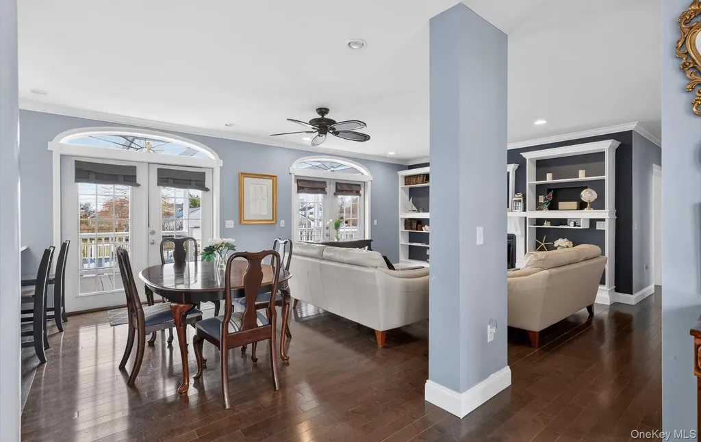 108 Awixa Avenue Bay Shore NY 11706
