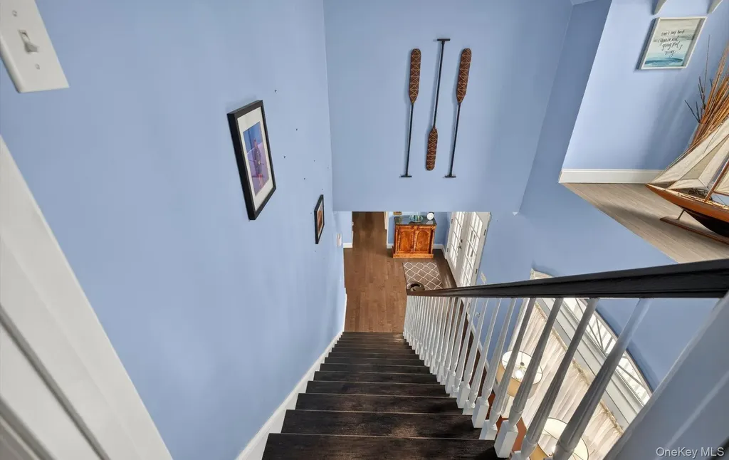 108 Awixa Avenue Bay Shore NY 11706