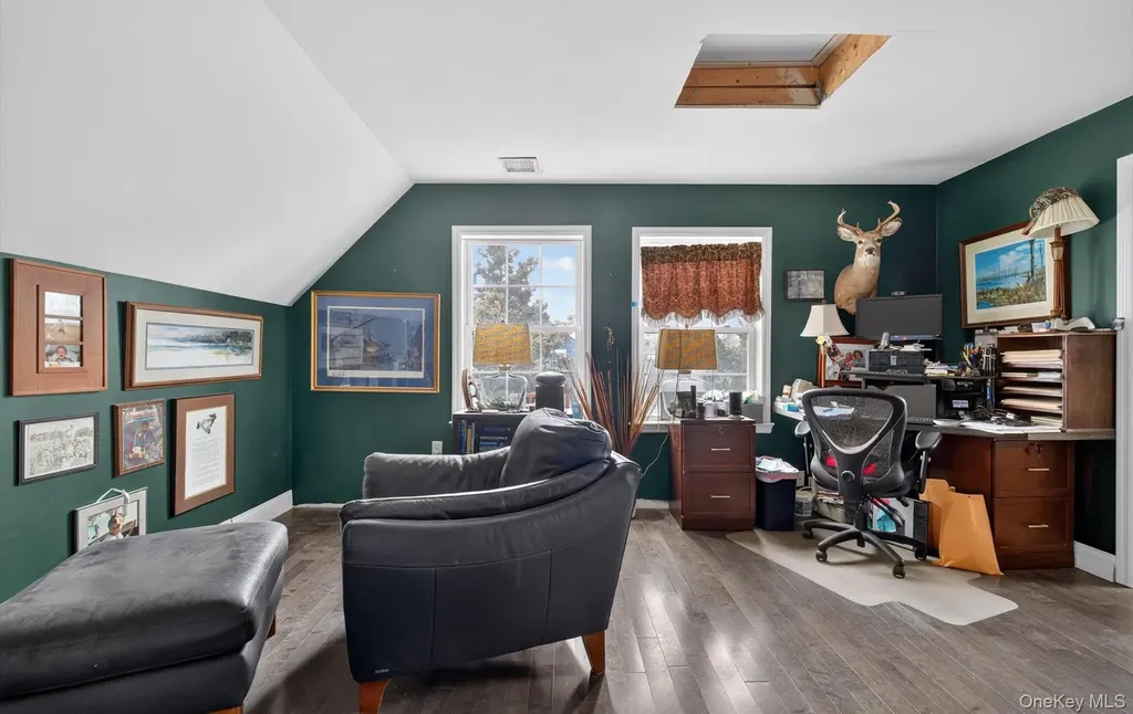 108 Awixa Avenue Bay Shore NY 11706