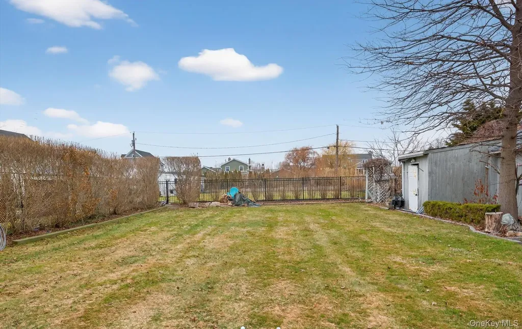 108 Awixa Avenue Bay Shore NY 11706