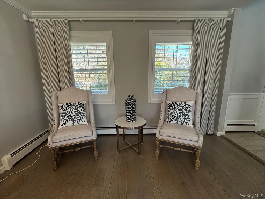 20 Jennifers Path Westhampton Beach NY 11978