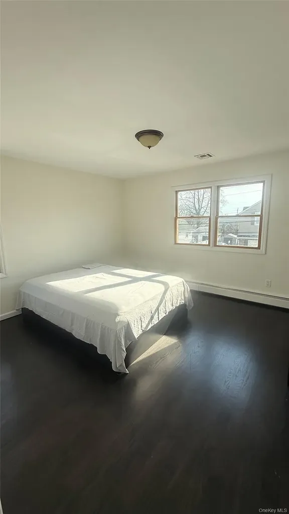 1318 Post Avenue Elmont NY 11003