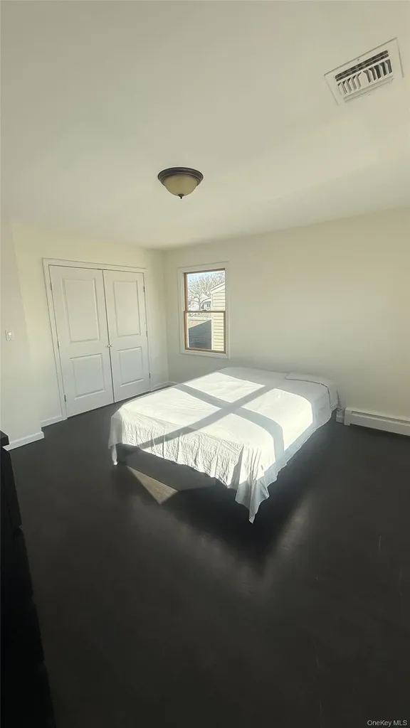 1318 Post Avenue Elmont NY 11003