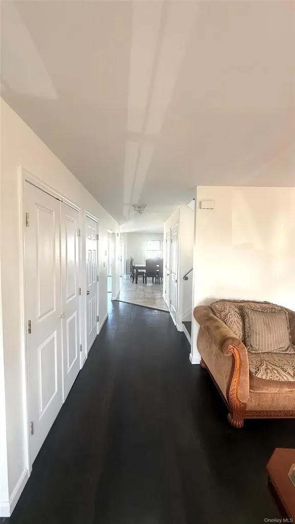 1318 Post Avenue Elmont NY 11003