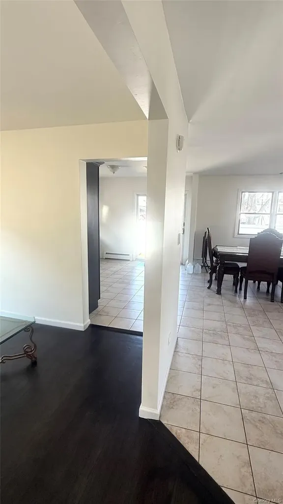 1318 Post Avenue Elmont NY 11003