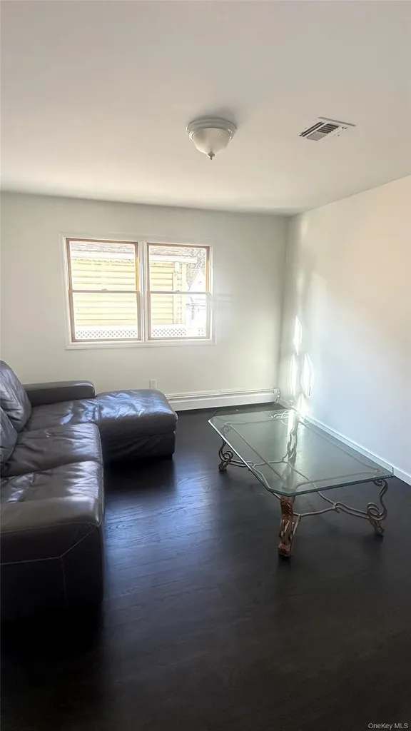 1318 Post Avenue Elmont NY 11003