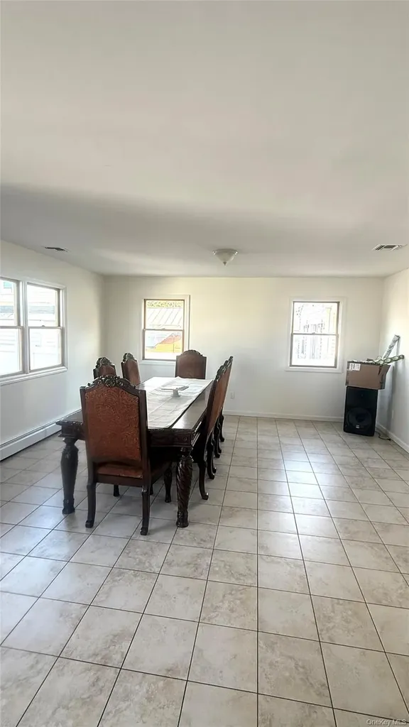 1318 Post Avenue Elmont NY 11003