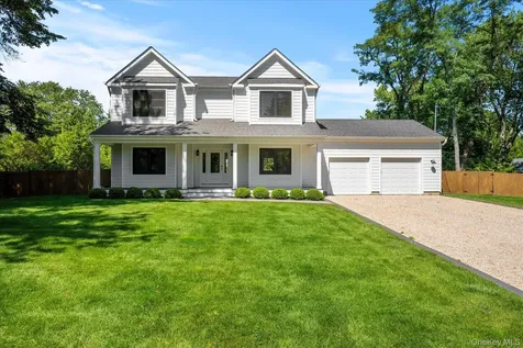 660 Sutton Place Greenport NY 11944