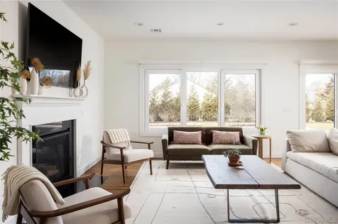 660 Sutton Place Greenport NY 11944