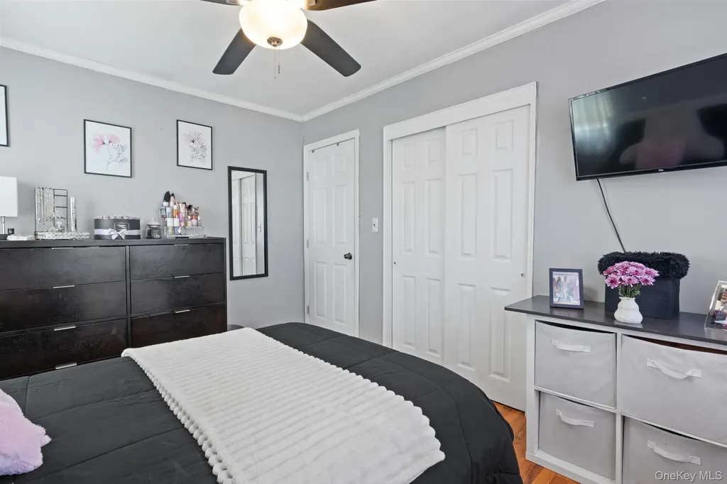 572 S Bayview Avenue Freeport NY 11520