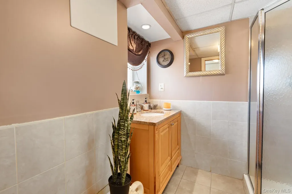 572 S Bayview Avenue Freeport NY 11520