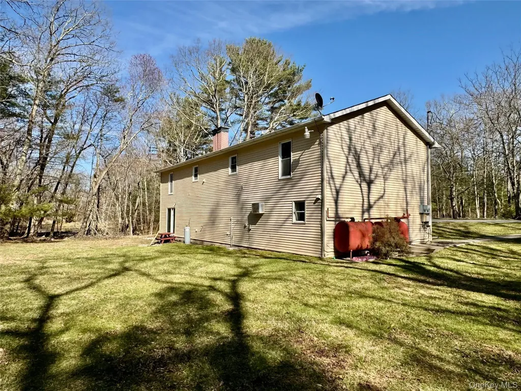 52 Boxbaum Road Huguenot NY 12746