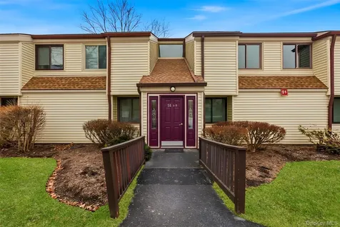 51 Jefferson Oval Yorktown Heights NY 10598