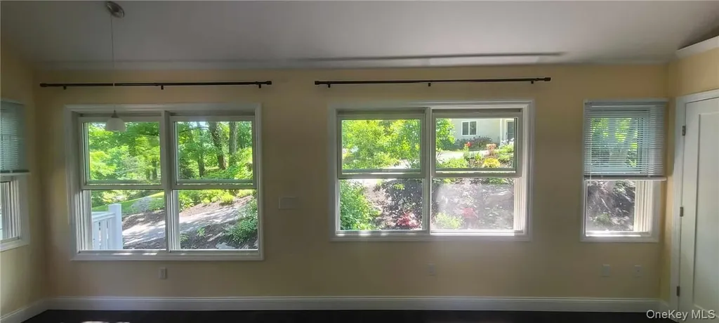 11 Curry Road Mahopac NY 10541