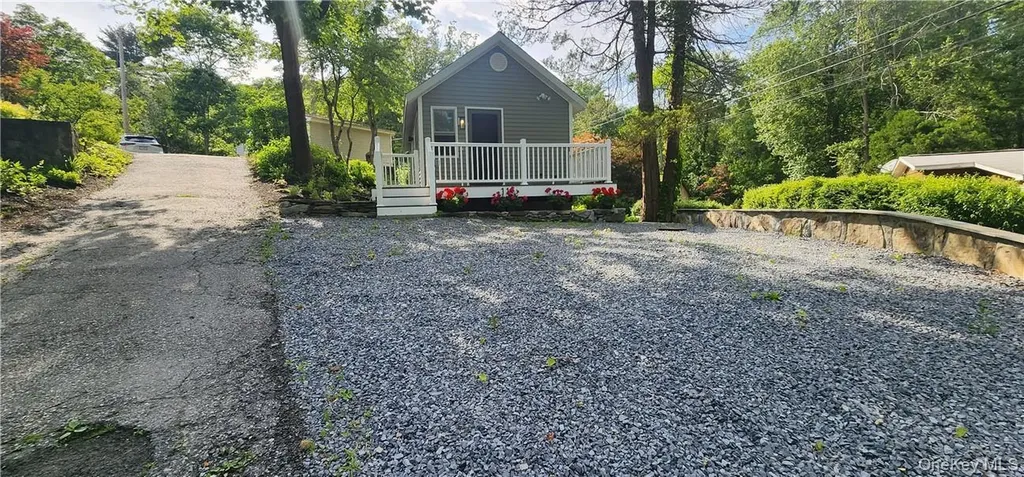 11 Curry Road Mahopac NY 10541
