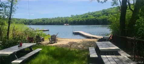 11 Curry Road Mahopac NY 10541