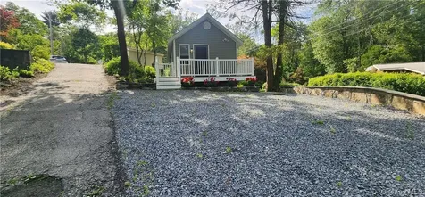 11 Curry Road Mahopac NY 10541