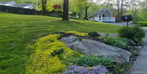 11 Curry Road Mahopac NY 10541