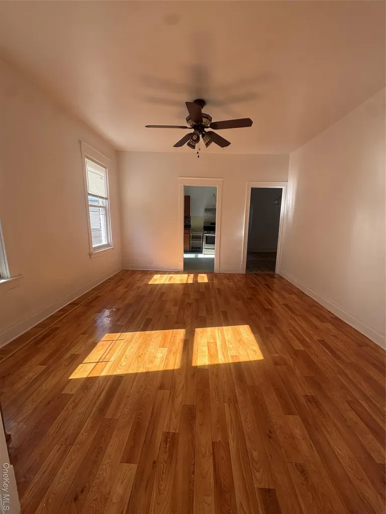 583 Van Nest Avenue Bronx NY 10460