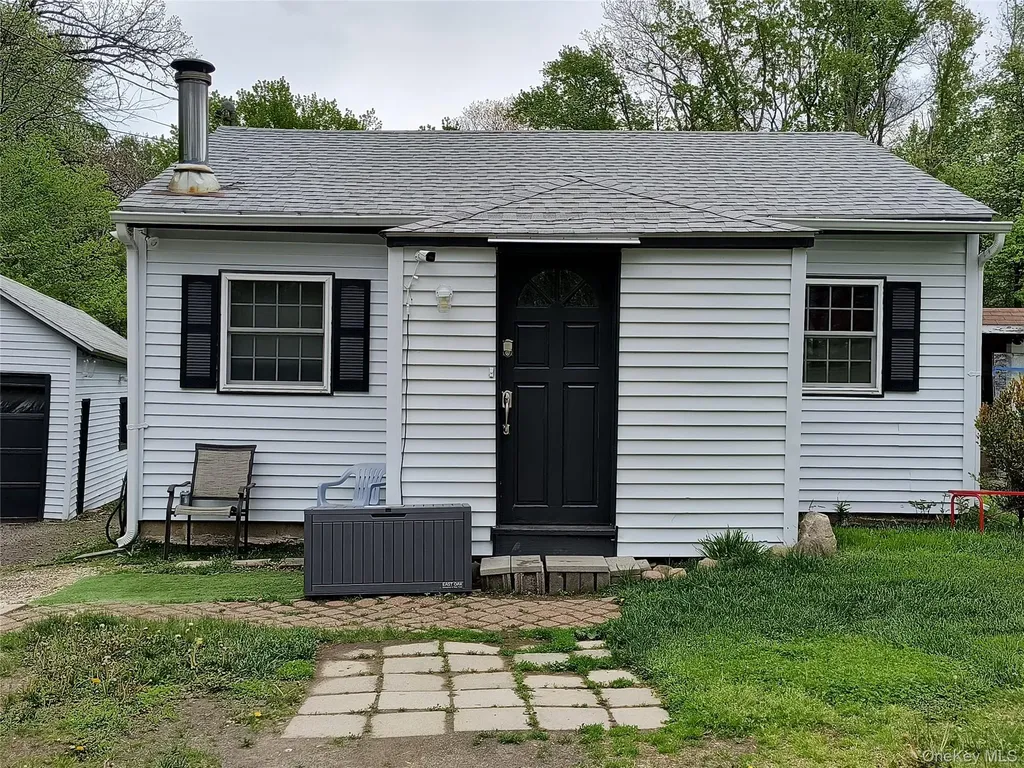 20 Barron Road Montgomery NY 12549