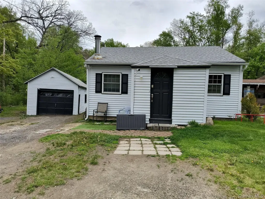 20 Barron Road Montgomery NY 12549