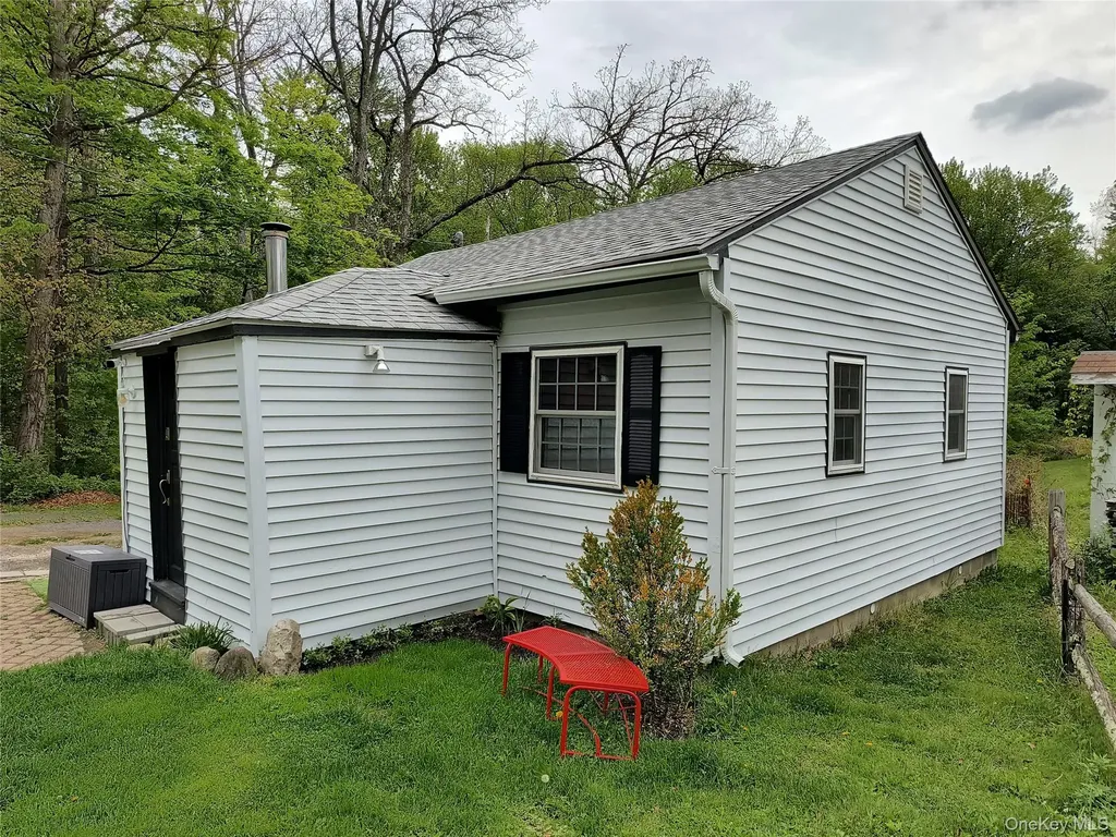 20 Barron Road Montgomery NY 12549