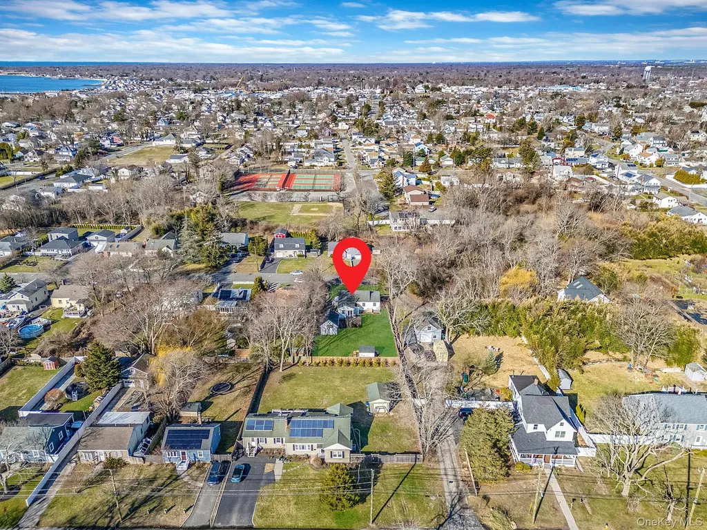 47 Thorburn Avenue Patchogue NY 11772
