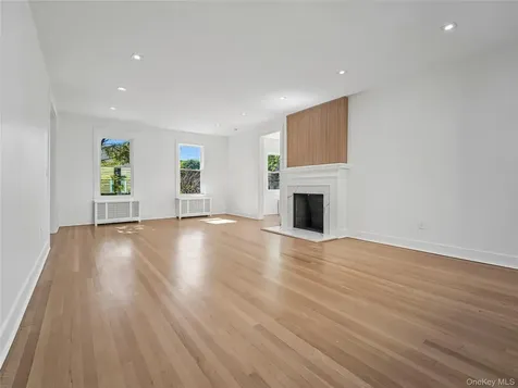 402 Westchester Avenue Mount Vernon NY 10552