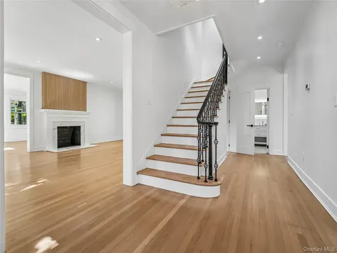 402 Westchester Avenue Mount Vernon NY 10552