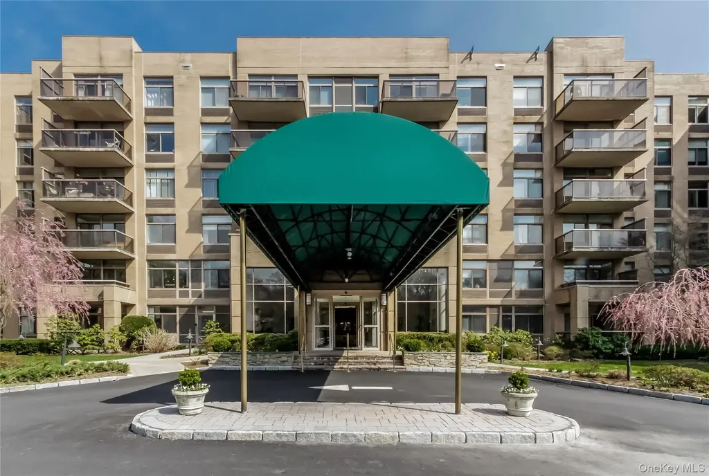 35 N Chatsworth Avenue Larchmont NY 10538