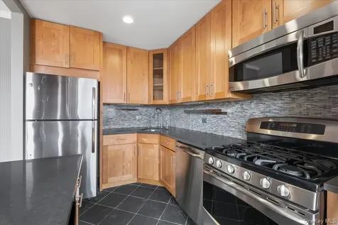 35 N Chatsworth Avenue Larchmont NY 10538