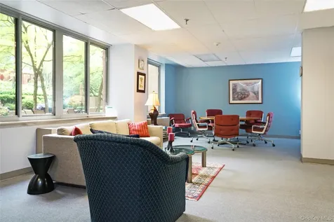 35 N Chatsworth Avenue Larchmont NY 10538