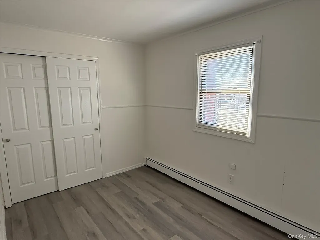 21 Sherwood Drive Mastic Beach NY 11951