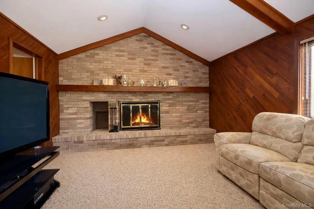 7 Starhaven Avenue Middletown NY 10940