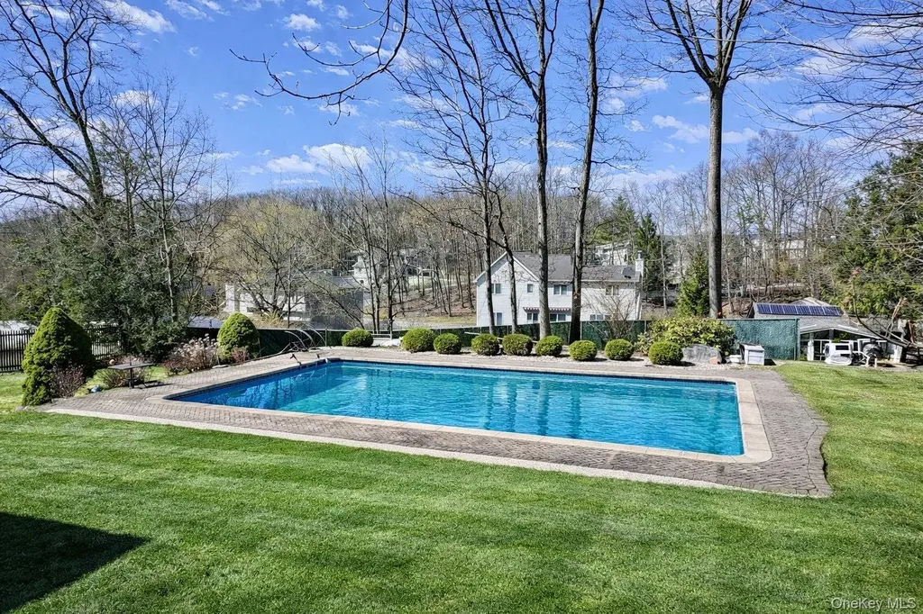7 Starhaven Avenue Middletown NY 10940