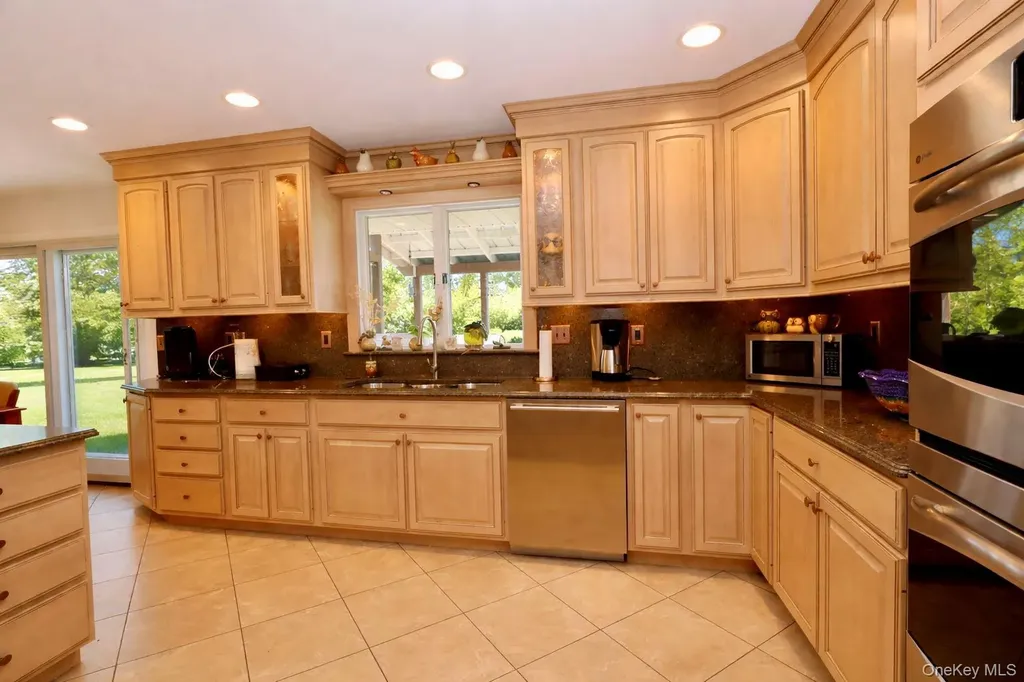 7 Starhaven Avenue Middletown NY 10940