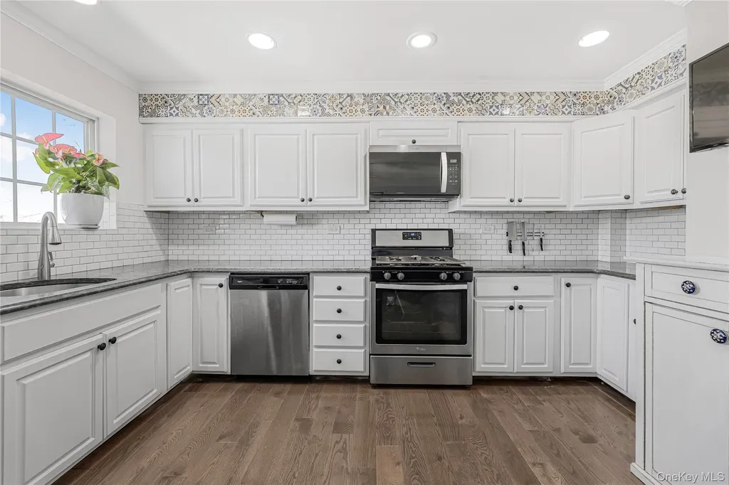 451 E 3rd Street Mount Vernon NY 10553