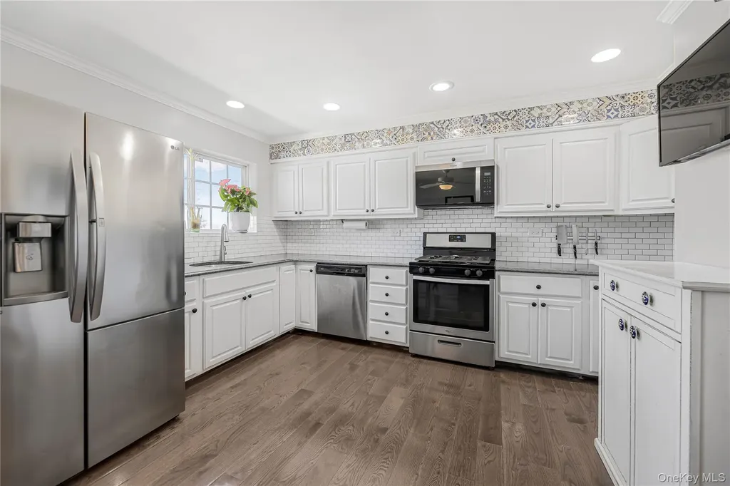 451 E 3rd Street Mount Vernon NY 10553