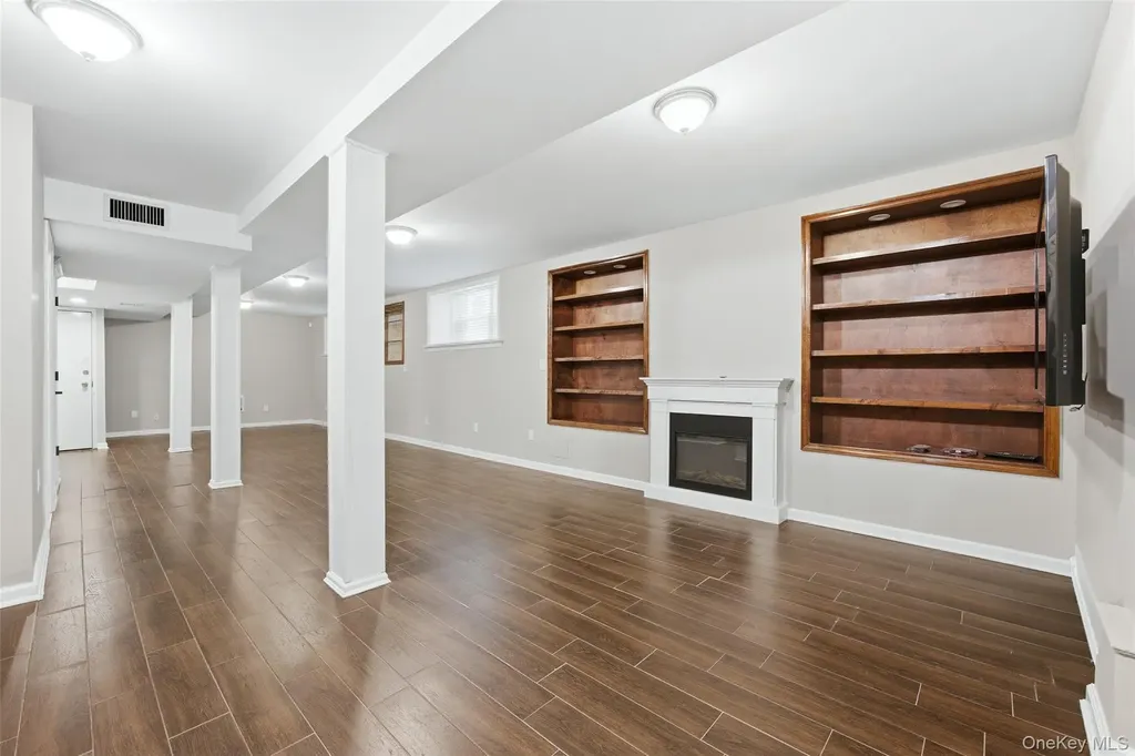 621 90th Street Brooklyn NY 11226