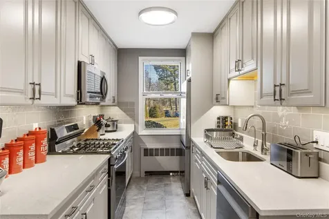 185 Bryant Avenue White Plains NY 10605