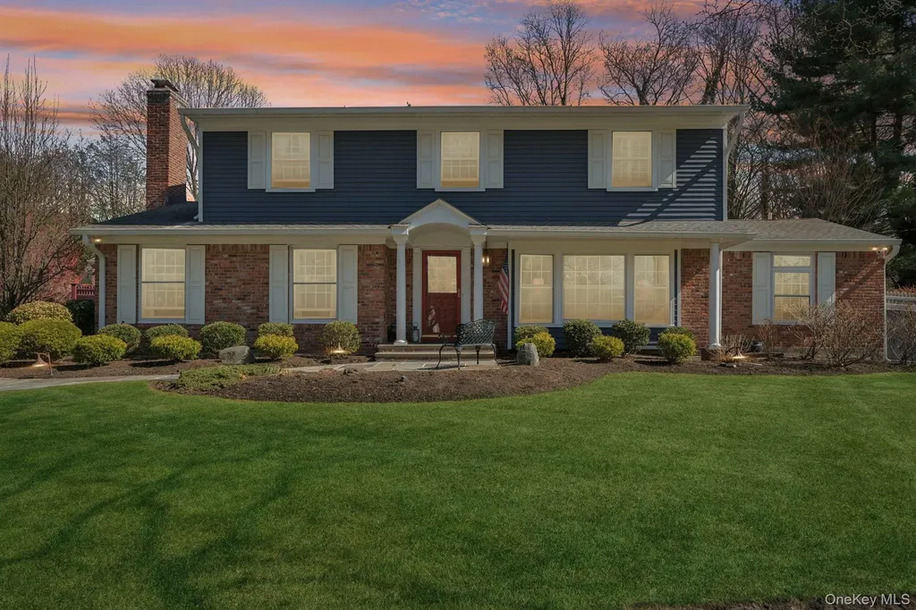 31 Fox Hunt Lane Cold Spring Harbor NY 11724